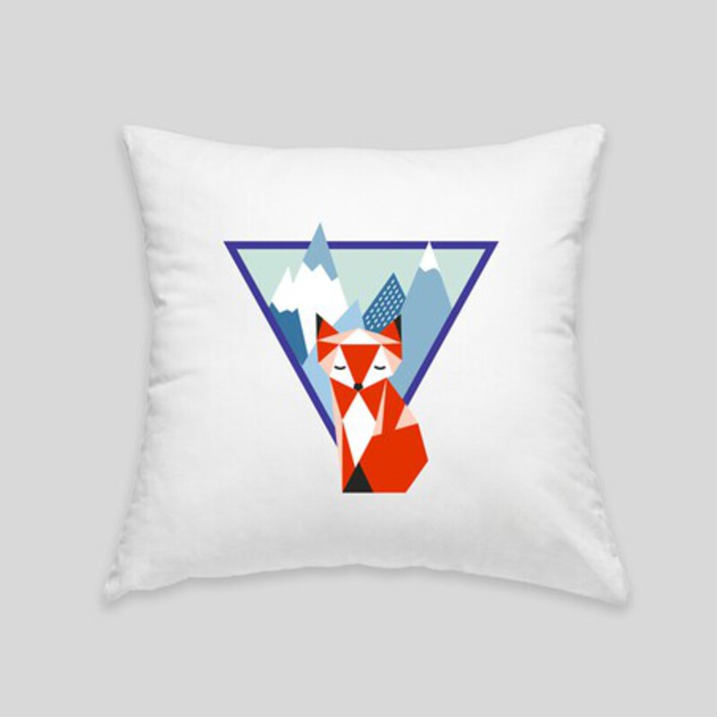 Mountain fox cushion Mountain fox cushion